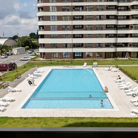 Apartament Modern Park - Outdoor Pool & Parking By Flat Manаger Warna